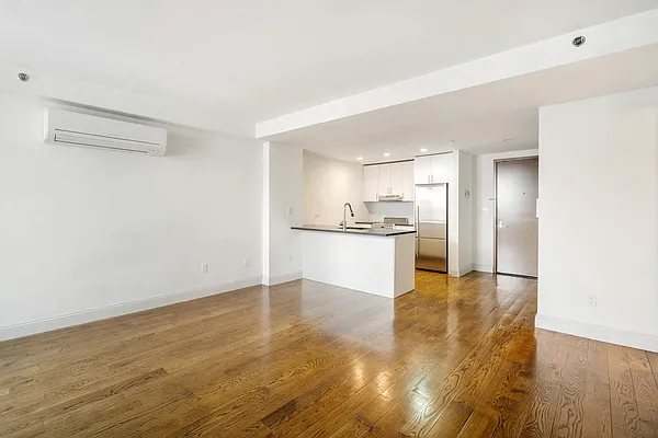 Rented by Compass | media 46