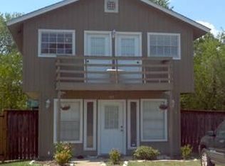 702 Chalet Ct, College Station, TX 77840