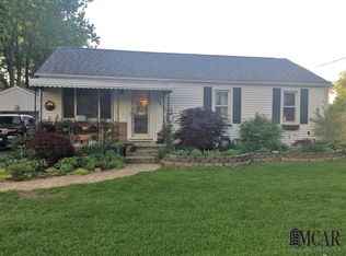 3838 E Stein Rd, La Salle, MI 48145