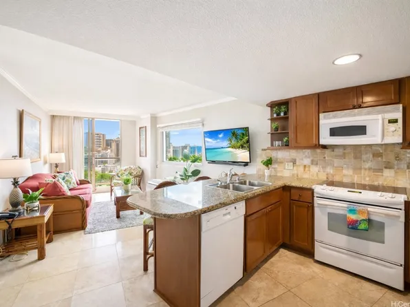 2045 Kalakaua Ave APT 1007, Honolulu, HI 96815