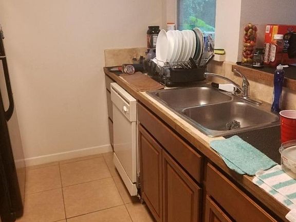 4th image of 7322 Oak Manor Dr APT 40