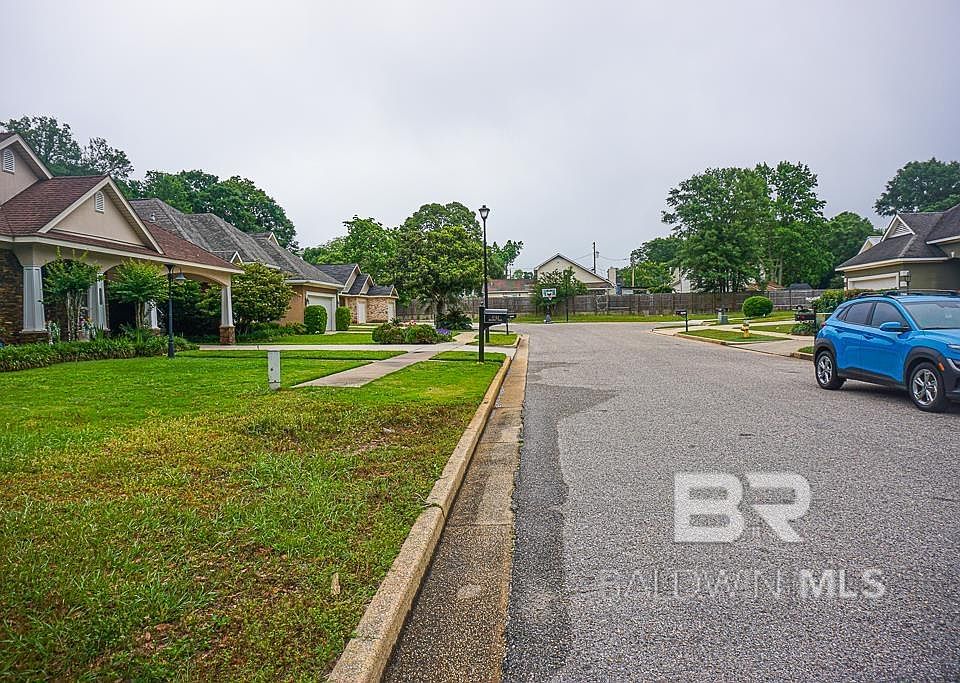 2nd image of 6342 Hillcrest Trace Dr #2