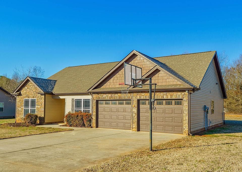 381 Saddlers Run, Chesnee, SC 29323 Zillow