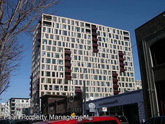 1st image of 937 NW Glisan St Unit 734