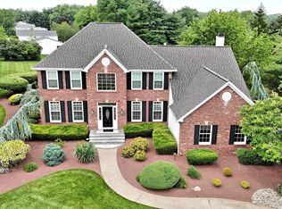 4 Providence Dr, Richboro, PA 18954