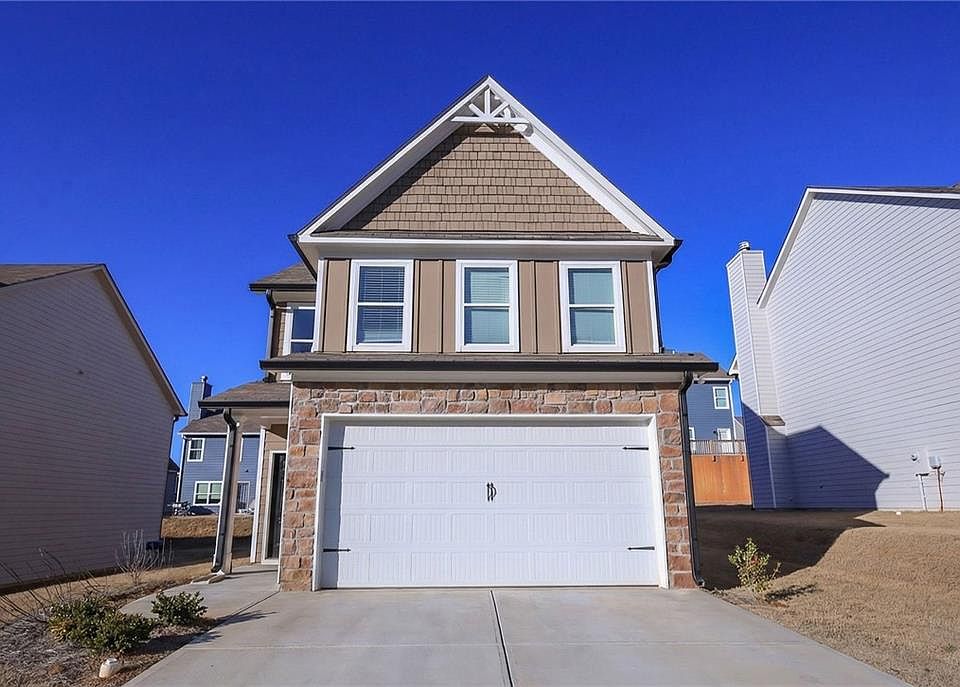 1st image of 225 Eva Way NE
