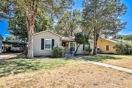 3305 29th St Photo 1