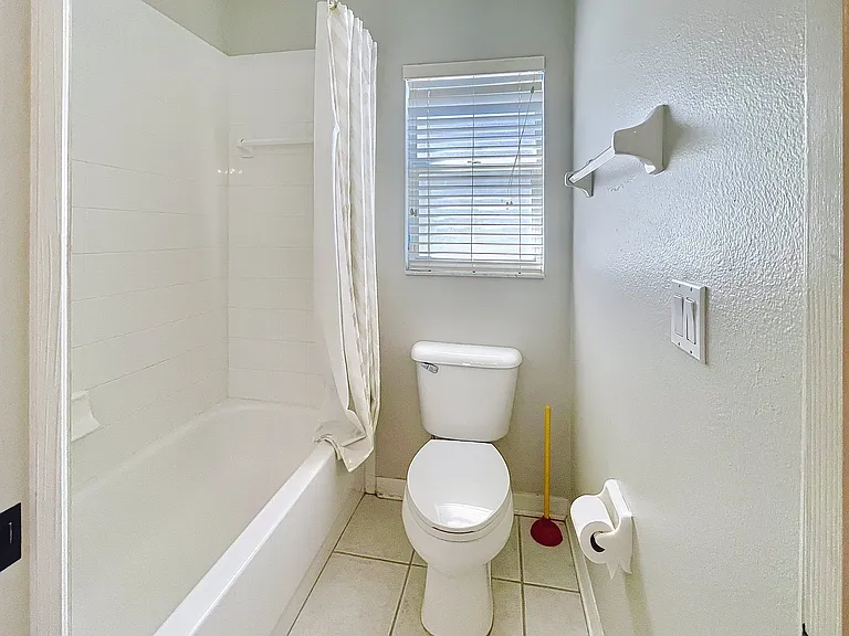 18154 Heron Walk Dr — Photo 20