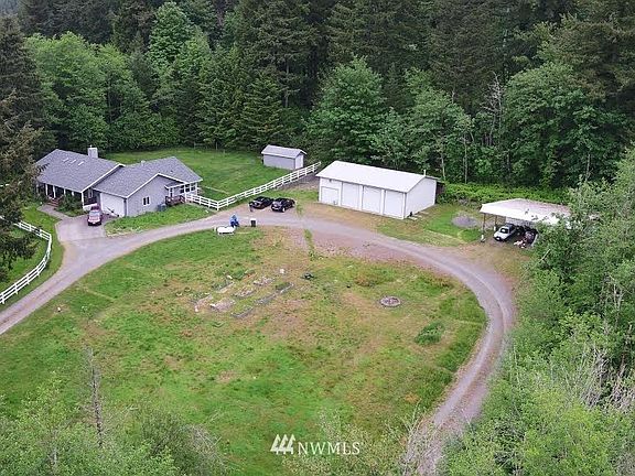 5th image of 3030 SE 168th Avenue
