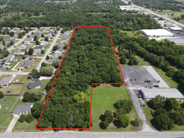 W Fountain Rd, Joplin, MO 64801