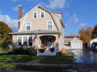39 Morrow Ave, Lockport, NY 14094