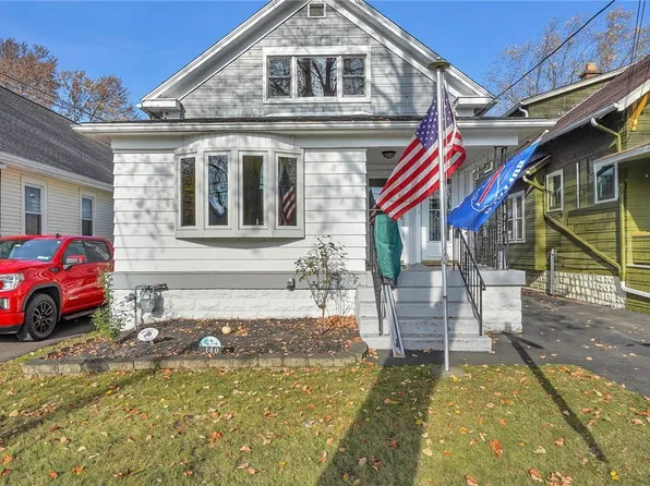 140 Carlyle Ave, Buffalo, NY 14220