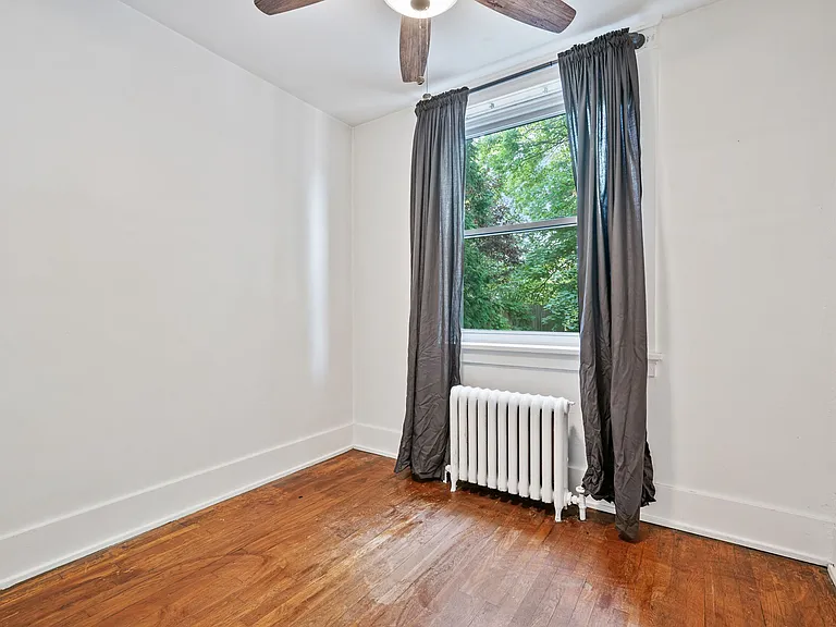 5528 Beverly Pl #1 — Photo 18