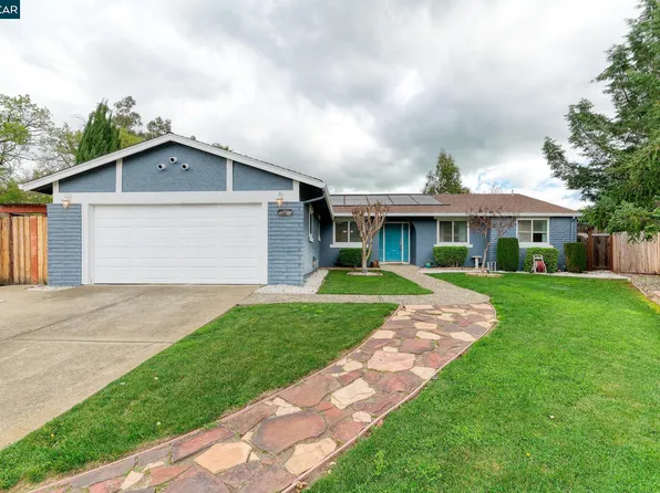 23 Capistrano Ct, Clayton, CA 94517