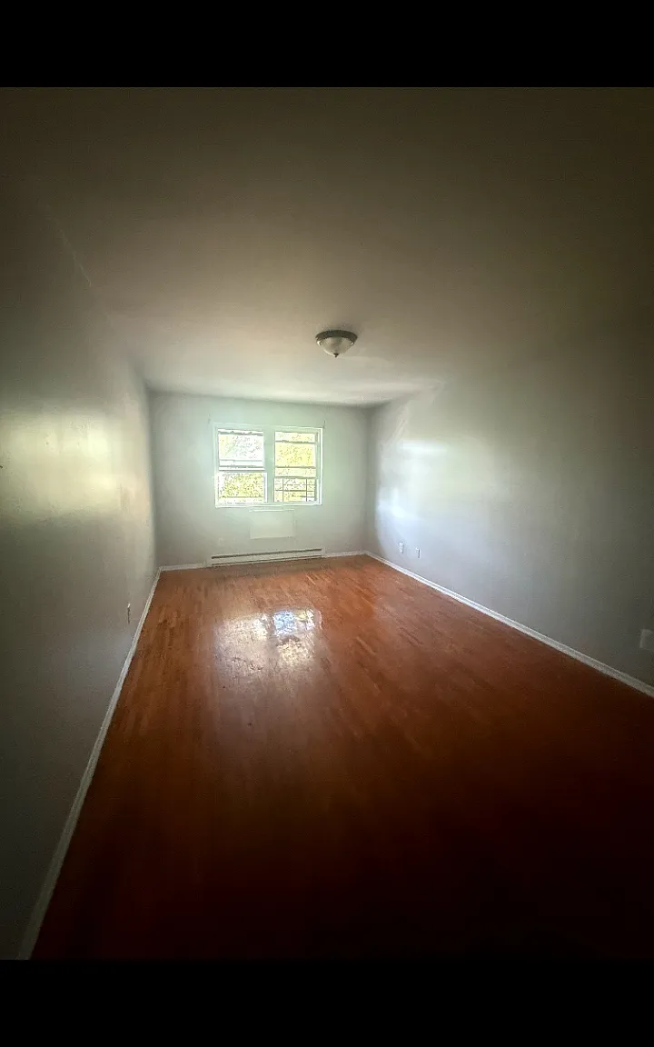 1 bed, $1,600 — Photo 2