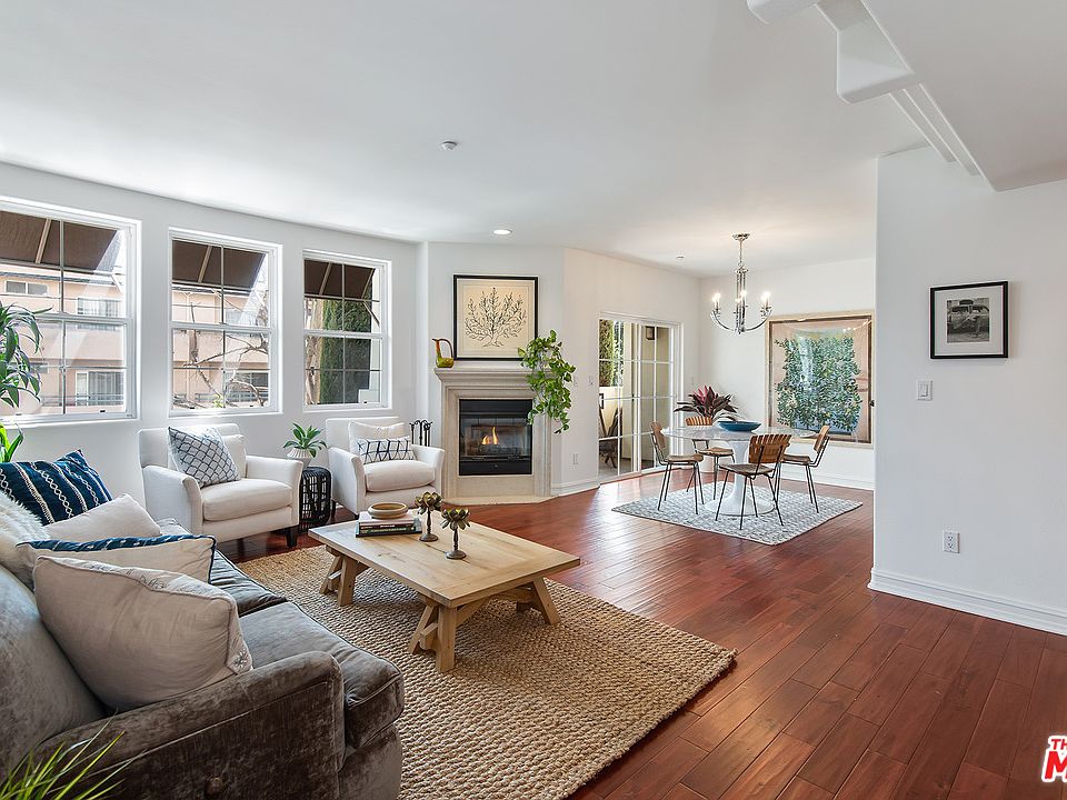 1st image of 4202 Whitsett Ave APT 105