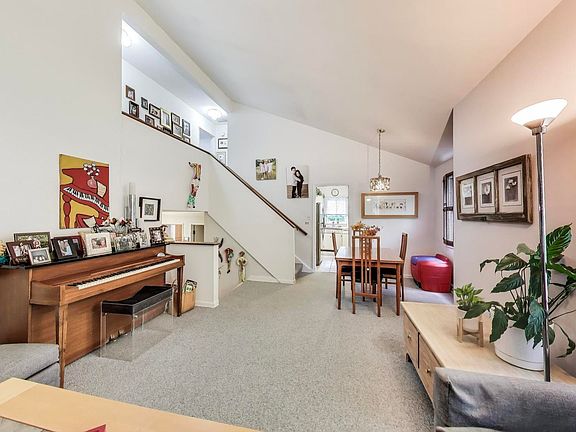 5th image of 1519 Dartmouth Ln