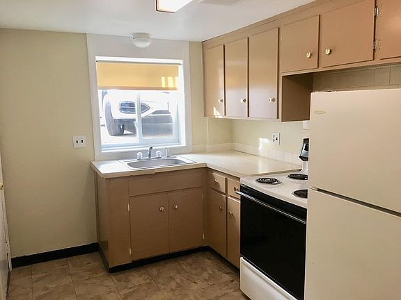 5th image of 12 Park St APT E