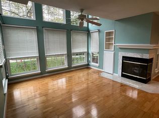 188 Carriage Crossing Ln, Middletown, CT 06457