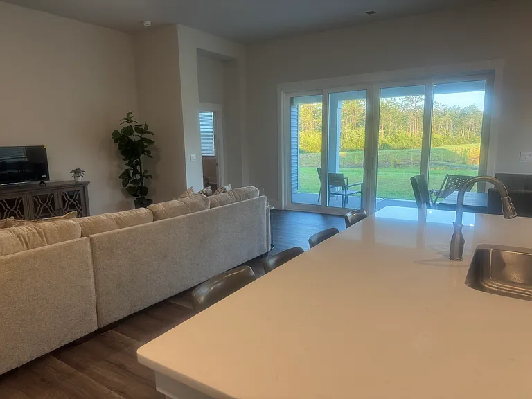 5093 Roundhead Dr — Photo 7