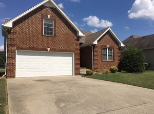 129 Foxrun, Springfield, TN 37172