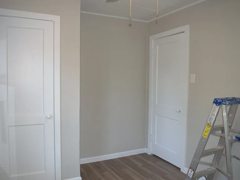 308 Benton St — Photo 13