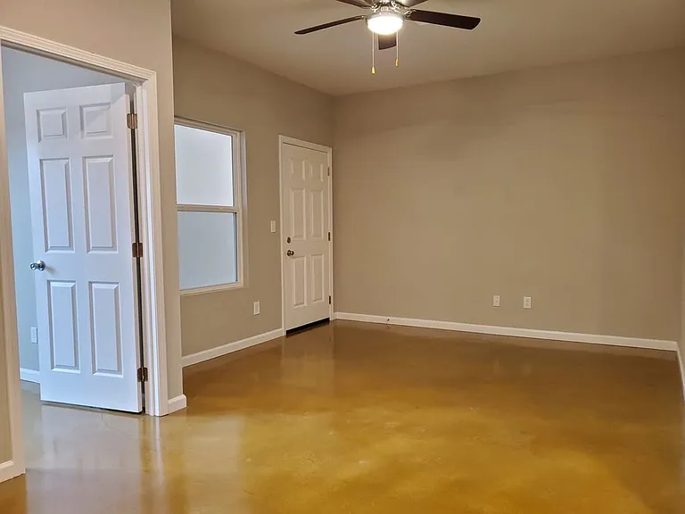 219 Cane Creek Ln #104 — Photo 3