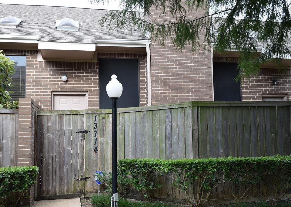 1st image of 13714 Hollowgreen Dr #373/703