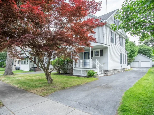 312 W Woodruff St, Watertown, NY 13601