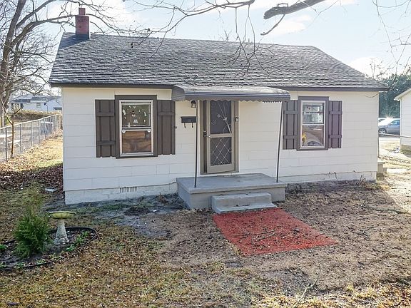 2nd image of 1509 Burton St