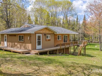 9190 Blue Jay Ln, Florence, WI, 54121