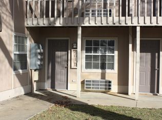 461 N Garrett St APT E, Siloam Springs, AR 72761
