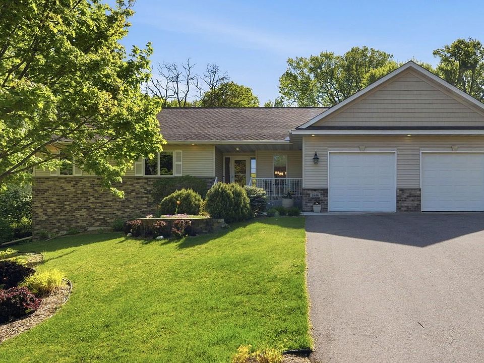 1st image of 1646 Mayfield Heights Rd