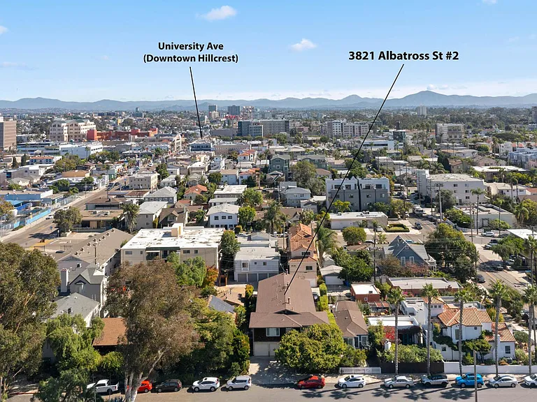 3821 Albatross St — Photo 48