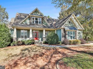 10 Edge Water Way, Senoia, GA 30276