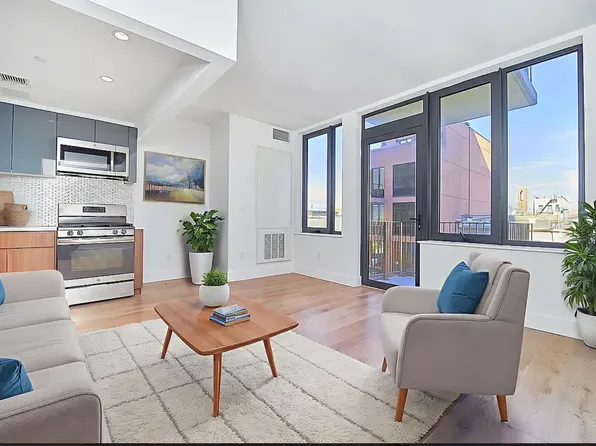 69 East 125th Street image 1 of 12