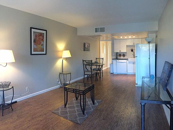 3rd image of 64275 Spyglass Ave Unit 54
