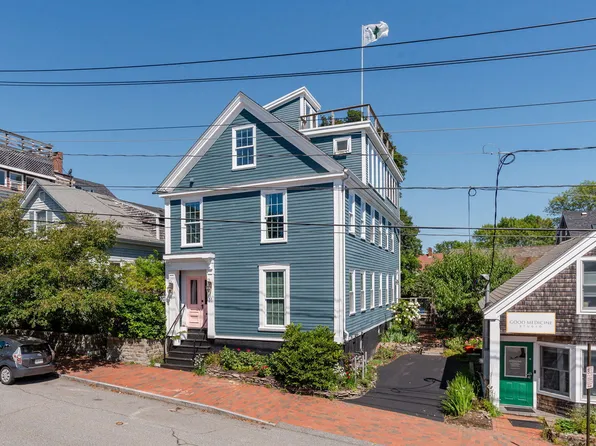 31 Brackett Street, Portland, ME 04102
