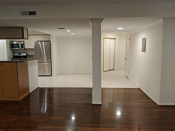 2nd image of 315 Chester St APT 107