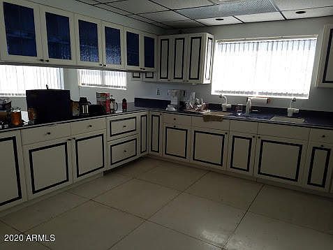 2nd image of 510 E Globo Ln