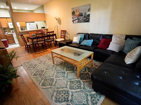 4th image of 2121 El Paseo St APT 2209