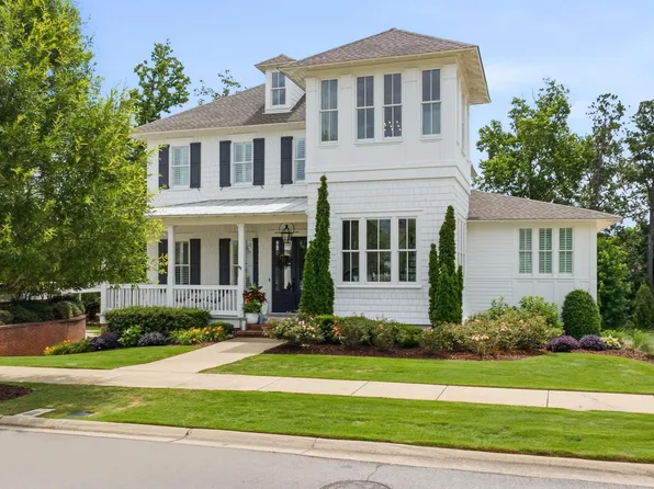 577 Restoration Dr, Hoover, AL 35226