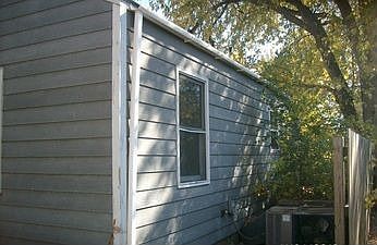 3rd image of 409 Inez Ave