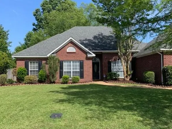 106 Hampshire Dr, Madison, MS 39110