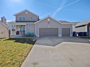414 Stonewater Dr, Pevely, MO 63070