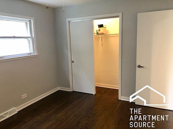4th image of 5409 W Windsor Ave #1