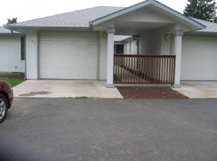 309 SE 10th St, College Place, WA 99324