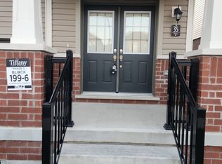 35 Tamworth Ter, Barrie, ON L9J 0W5