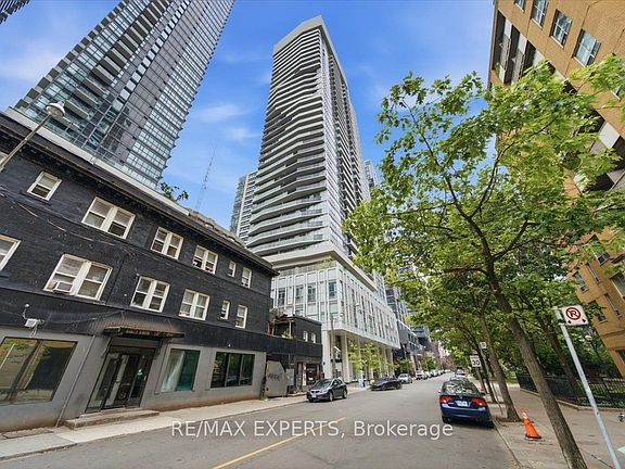 3rd image of 77 Mutual St #401
