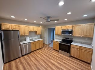 5269 E Trindle Rd APT 3, Mechanicsburg, PA 17050